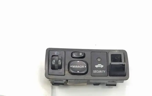 Toyota Corolla E120 E130 A set of switches 183574 LUSTEREK