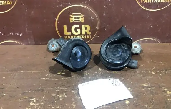 Skoda Octavia Mk2 (1Z) Horn signal