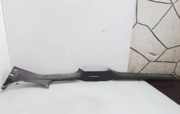 Volkswagen Golf V Front sill trim cover 1K5853371