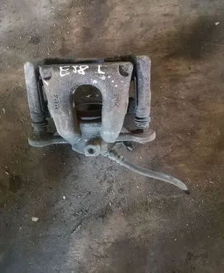 BMW 1 E82 E88 Front brake caliper