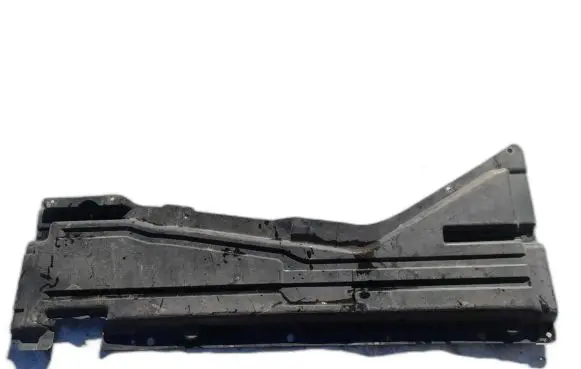 BMW X5M E70 Engine splash shield/under tray 51757178548 51757158404