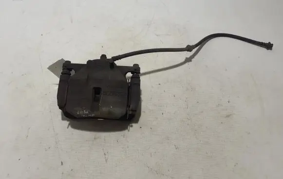 Nissan Qashqai Front brake caliper