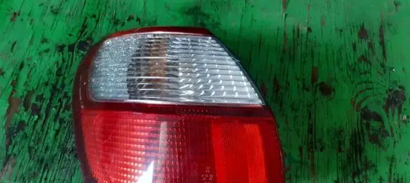 Subaru Legacy Rear/tail lights