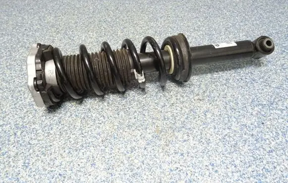 BMW X4 G02 Rear shock absorber/damper 6871802