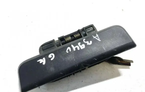 Peugeot 106 Front door exterior handle 9105105