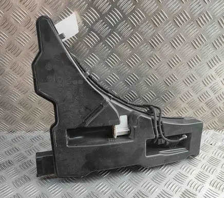 Audi A5 Windshield washer fluid reservoir/tank 8W6955451E