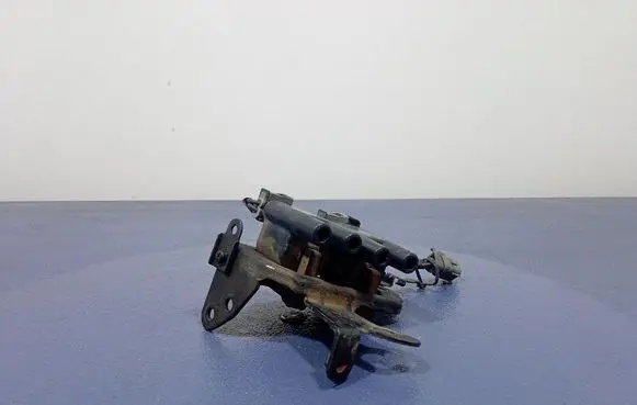 Hyundai Tucson JM High voltage ignition coil 
