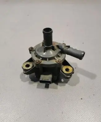 Toyota Prius (XW30) Electric auxiliary coolant/water pump G904048020