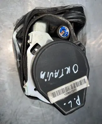 Skoda Octavia Mk2 (1Z) Front seatbelt 60251900