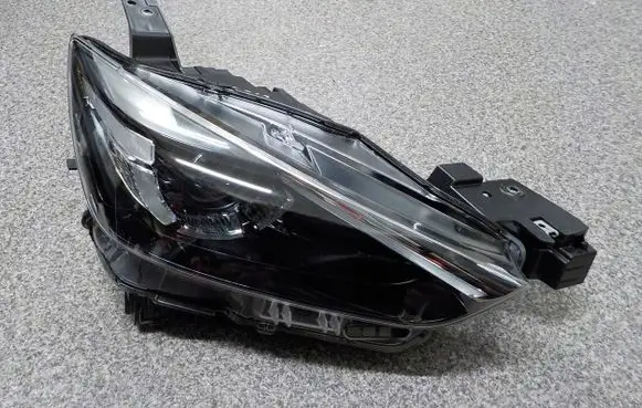 Mazda CX-3 Headlight/headlamp