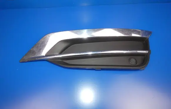 Volvo S90, V90 Front bumper lower grill 31425447