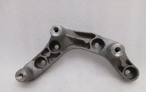 Mercedes-Benz CLK A209 C209 Fuel filter bracket/mount holder A6420140600