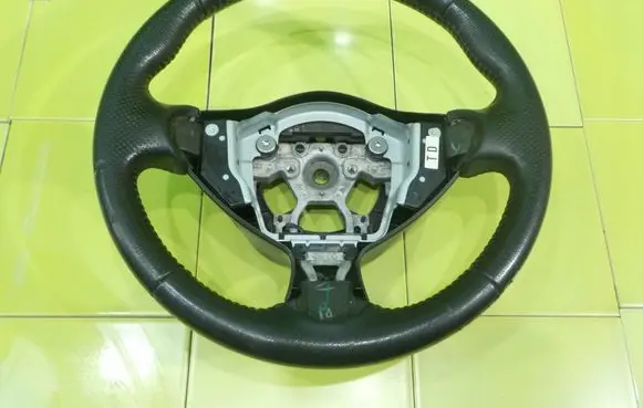 Nissan Juke I F15 Steering wheel XP34