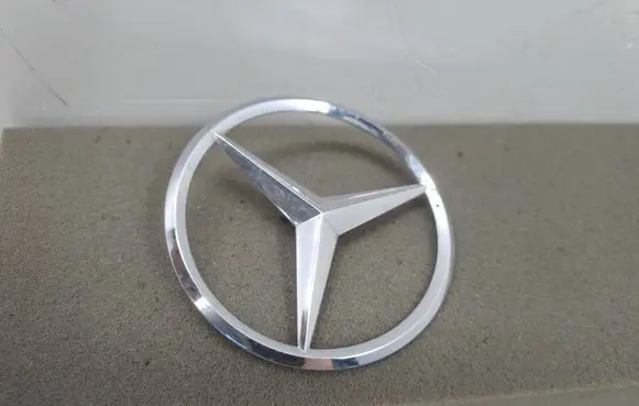 Mercedes-Benz GLC X253 C253 Manufacturers badge/model letters A2058174500