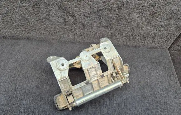 Audi A6 S6 C4 4A Tailgate/trunk/boot exterior handle 4A9827565 8A9827565