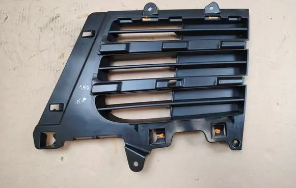 Porsche Cayenne (9PA) Front bumper lower grill 7L5807681F