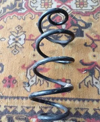 Porsche Cayenne (92A) Rear coil spring 95B511121