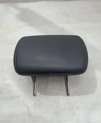 Citroen C6 Rear seat headrest