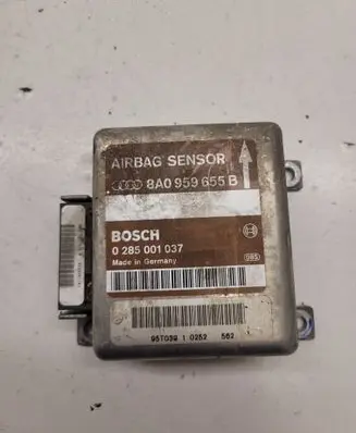 Audi A6 S6 C4 4A Airbag control unit/module 8A0959655B 0285001037