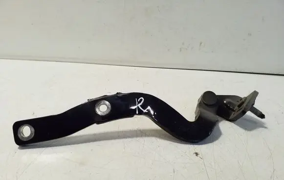 Audi TT TTS Mk2 Tailgate/trunk/boot hinge 8J8827300A