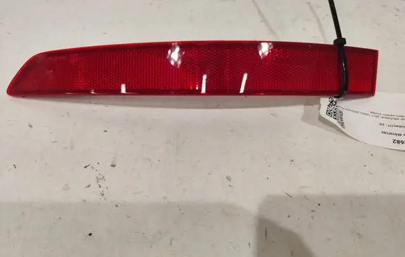 Skoda Kodiaq Rear tail light reflector 565945106