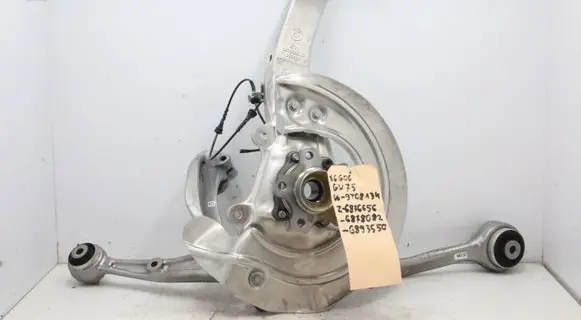 BMW X6 G06 Front wheel hub spindle knuckle 6876656