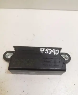 Mercedes-Benz CLS C219 Airbag deployment crash/impact sensor A0038200726