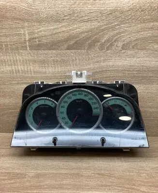 Speedometer (instrument cluster)