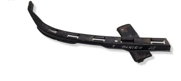 Honda Accord Headlight/headlamp mounting bracket 