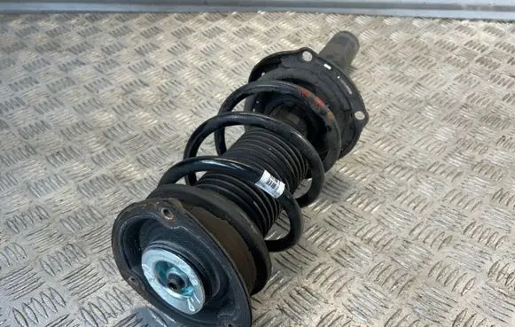 Audi Q3 F3 Front shock absorber/damper 5QF413031CH 17032021 16KTA01M310PY1