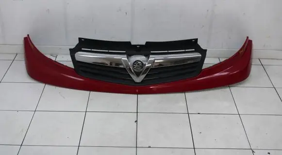 Opel Vivaro Front bumper upper radiator grill 