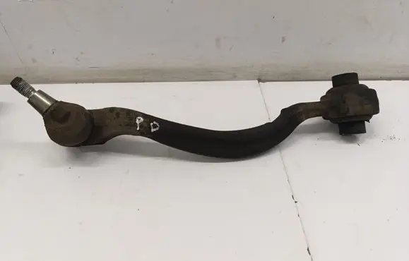 Mercedes-Benz E W212 Front lower control arm/wishbone