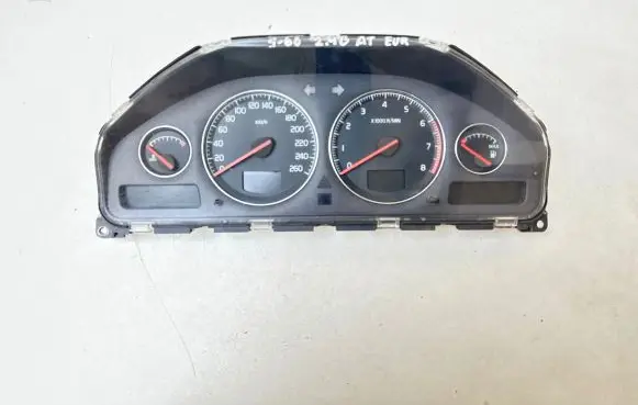 Volvo S60 Speedometer (instrument cluster) 8673802 9499668 69294570T