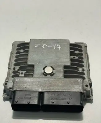Skoda Fabia Mk2 (5J) Engine control unit/module 03F907309AL 5WP44845 03F906070HP