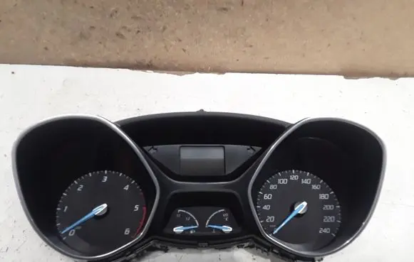 Ford Focus Speedometer (instrument cluster) BM5T10849CN