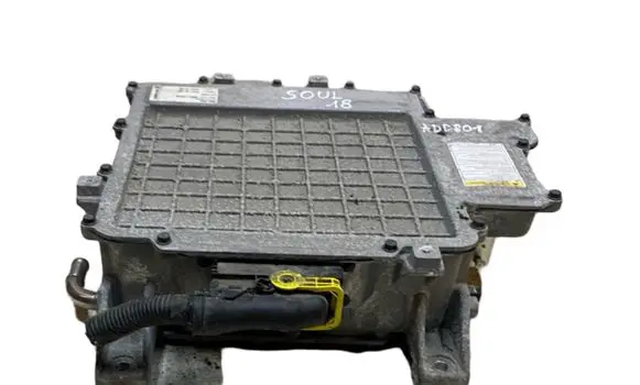 KIA Soul Voltage converter inverter 366010E245
