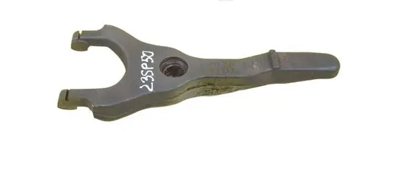 Toyota Verso Clutch release arm fork SPRZEGLA N47C16A