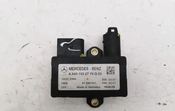 Mercedes-Benz B W245 Glow plug pre-heat relay A6401532779Q