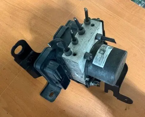 Peugeot 3008 II ABS Pump 9825549780 87ABDE1474968