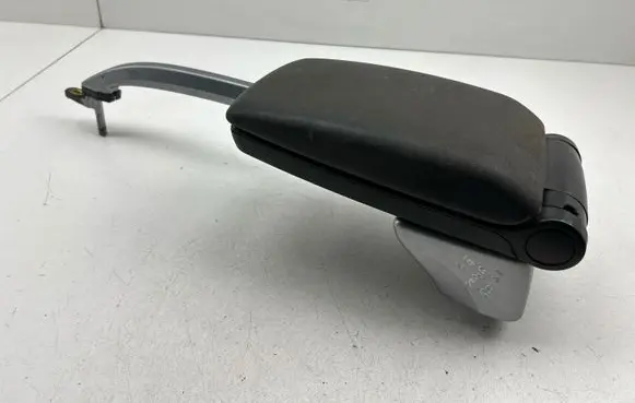 Volvo XC70 Armrest 9491998