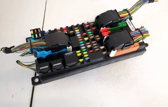 Fuse box set