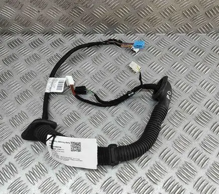 Mercedes-Benz CLA C118 X118 Front door wiring loom A1185402315