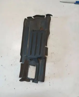 Volvo V70 Intercooler air guide/duct channel 31217065 M0N7A