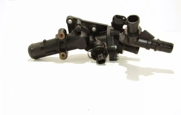 Mercedes-Benz A W176 Engine coolant pipe/hose 110602770r
