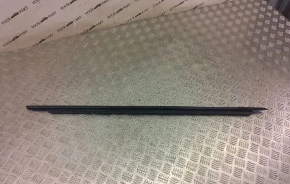 BMW 3 G20 G21 Front door glass trim molding
