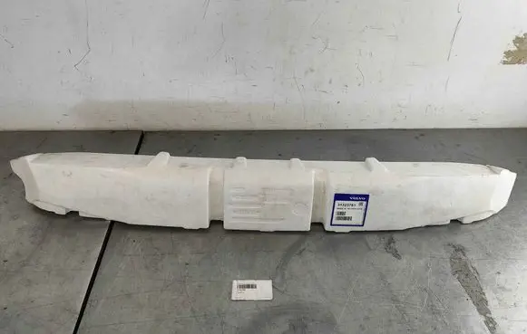 Volvo XC60 Front bumper foam support bar 31323761