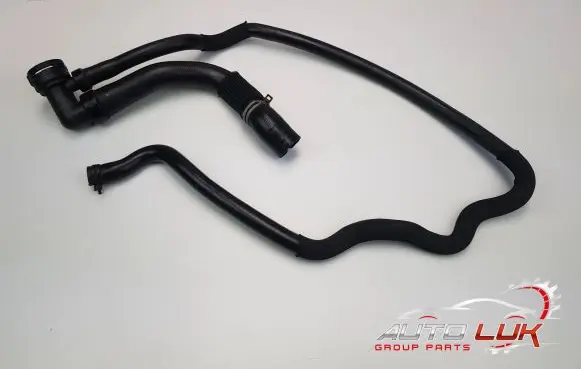 Opel Insignia A Engine coolant pipe/hose 13220128 565563897
