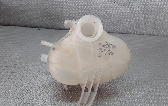 Opel Corsa C Coolant expansion tank/reservoir 55702164