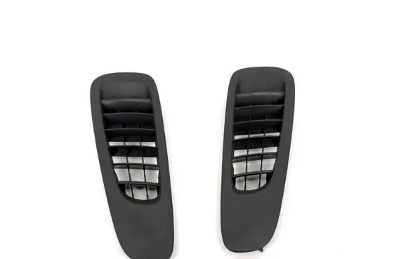 Dashboard side air vent grill/cover trim
