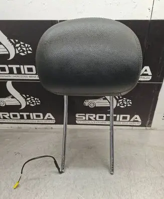 Mercedes-Benz E W211 Third row seat headrest 09605B